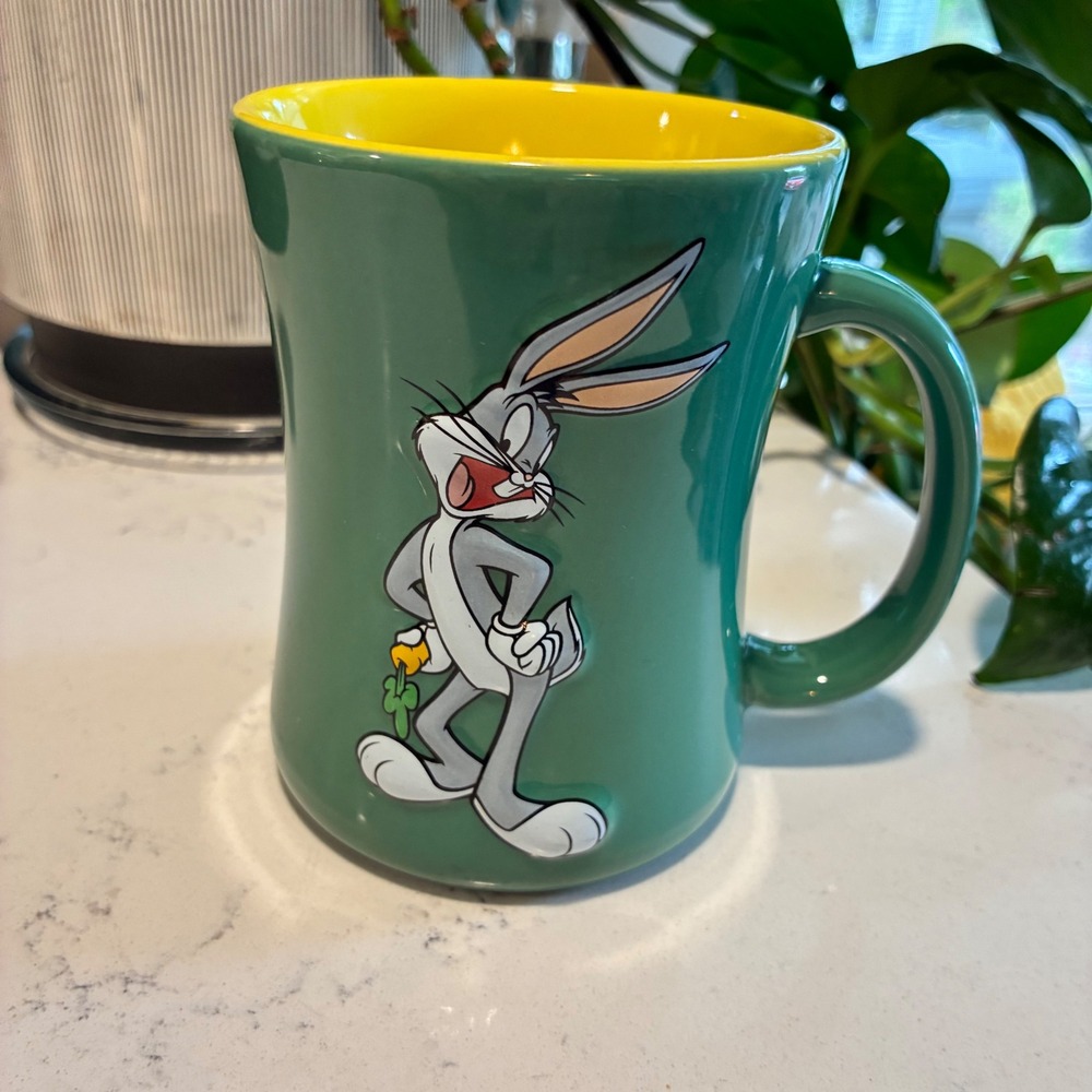 Y2K Looney Tunes Mug Bugs Bunny Embossed Warner Bros Cartoon Retro Nostalgia